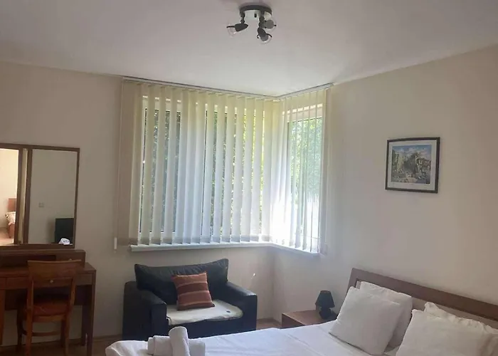 Family, Friendly 2 Bed * 써니비치